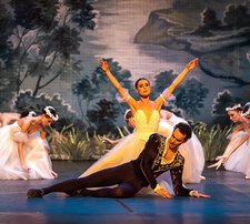 <p>16 Maggio 2022 Teatro Masini Faenza</p><p><a href="https://www.accademiaperduta.it/ukrainian_classical_ballet_al_teatro_masini-2576.html" target="_blank" rel="noopener">Sito web del Teatro</a></p>