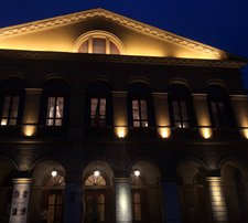 <p>Ospiti presso i pi&ugrave; bei teatri Italiani!</p>